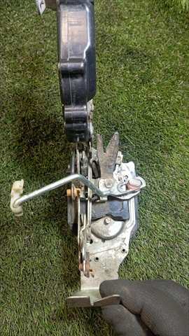 Foto 4ª: Cerradura Puerta Trasera Derecha Toyota 4 Runner 3.0 T DIESEL (1993)