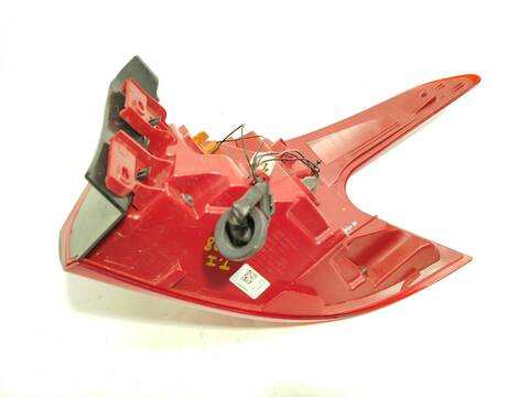 Foto 3ª: Piloto Trasero Izquierdo Hyundai i20 1.0 T-GDI 101CV 74KW [G3LF] (2024)