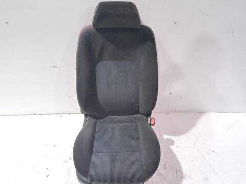 Asiento Delantero Derecho Ford Mondeo GHIA 06.2003 ) D) 131CV