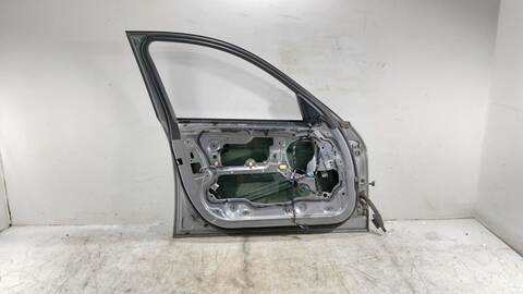Foto 3ª: Puerta Delantera Izquierda Bmw Serie 3 315 2.0 16V DIESEL 163CV [N47D20C] (2004)