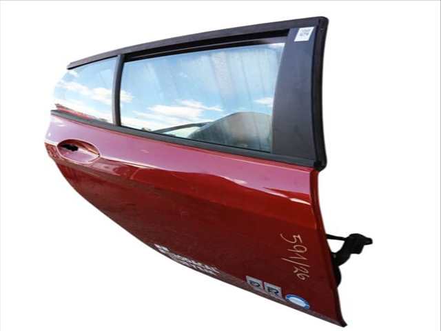 Foto 3ª: Puerta Trasera Derecha Bmw Serie 1 118 2.0 D F40) B47D20 (2019)
