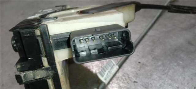 Foto 3ª: Cerradura Puerta Delantera Derecha Citroen C4 1.6 HDI 110 [9HR-9H05]