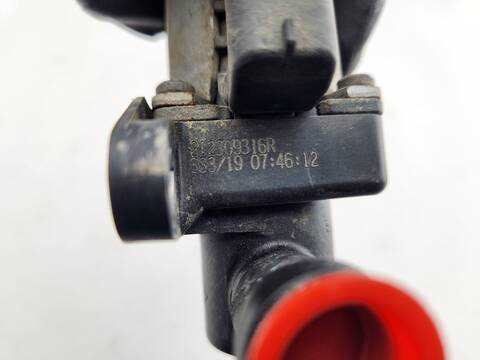 Foto 2ª: Bomba de Agua Fiat Talento L1H1 1 0T BASIS 119CV 88KW [M9RV710] (2020)