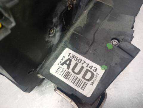 Foto 2ª: Cerradura Puerta Trasera Izquierda Opel Astra SELECTIVE START/STOP 110CV 81KW [B16DTE] (2016)