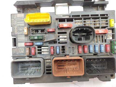 Foto 3ª: Caja Reles Fusibles Citroen Berlingo 1.6 HDI 75 75CV 55KW FURGONETA [9HT (DV6BTED4)] (2011)