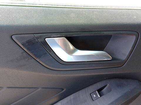Maneta Interior Trasera Izquierda Ford Focus 1.0 ECOBOOST 125CV 92KW