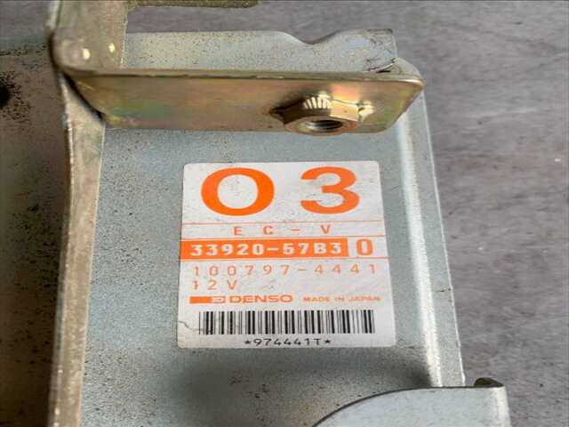 Foto 2ª: Centralita Motor ECU Suzuki Vitara 1.6 16V 95CV 0CV [G16B] (1993)