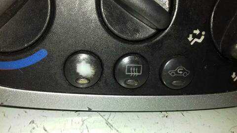 Foto 2ª: Mando Calefacción A. A. Opel Tigra COSMO 69CV 51KW [Z13DT] (2006)