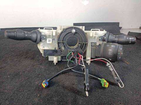 Mando Multifuncion Renault Laguna DYNAMIQUE 150CV 110KW