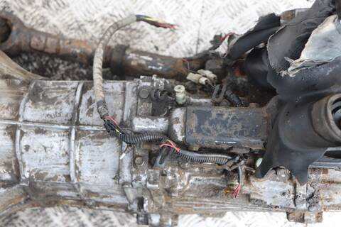 Foto 1ª: Caja Cambios Isuzu Trooper UBS 55 (1989)