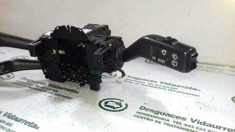 Foto 2ª: Mando Multifuncion Volkswagen Passat ADVANCE 4MOTION 140CV 103KW [BKP] (2006)