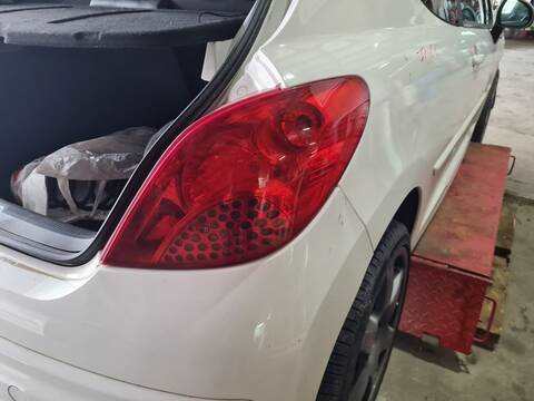 Piloto Trasero Derecho Peugeot 207 RC 174CV 128KW