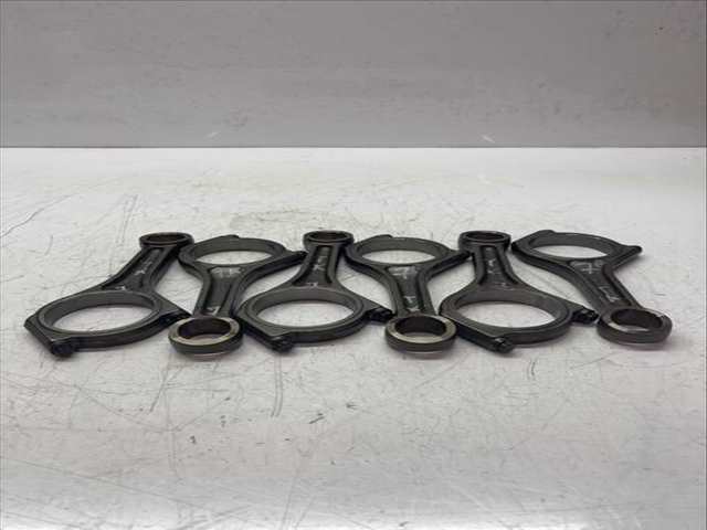 Foto 2ª: Biela Land Rover Discovery 211 CV 155KW [306DTA 306DT] (2017)