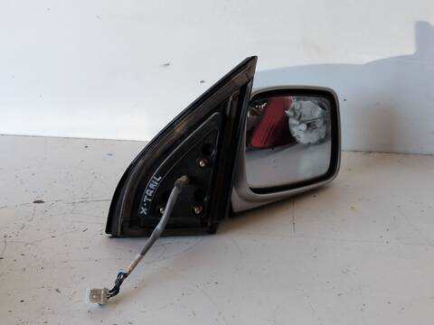 Foto 1ª: Retrovisor Derecho Nissan X-Trail COMFORT 2.2 DCI DIESEL CAT 136CV (2001)