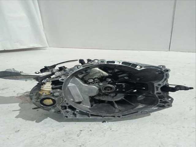 Foto 3ª: Caja Cambios Citroen C5 2.0 16V DCRFNC DCRFNF) 136CV 100KW [RFN (EW10J4)] (2001)