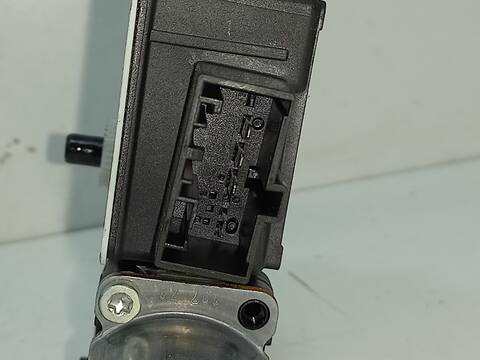 Foto 2ª: Elevalunas Eléctrico Trasero Derecho Skoda Karoq DXD (2023)