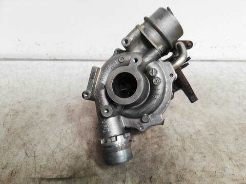Foto 1ª: Turbocompresor Nissan Qashqai K9K636 (2015)