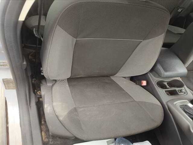 Asiento Delantero Derecho Ford Focus TREND 125CV 92KW