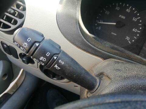 Foto 2ª: Mando Multifuncion Renault Kangoo F9Q790 (2002)