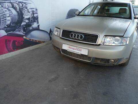 Paragolpes Delantero Audi A4 ALT BERLINA