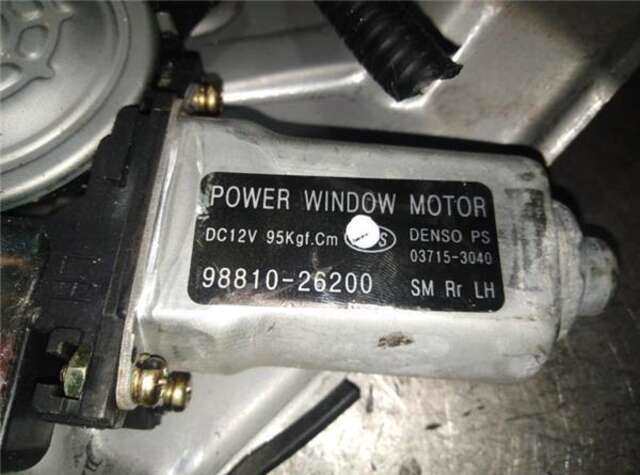 Foto 1ª: Elevalunas Eléctrico Trasero Izquierdo Hyundai Santa Fe 2.2 CRDI [D4EB]