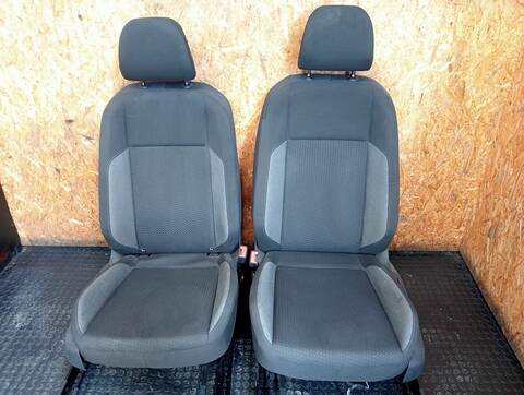 Asientos Traseros Volkswagen Polo LIFE 1 TSI 95CV
