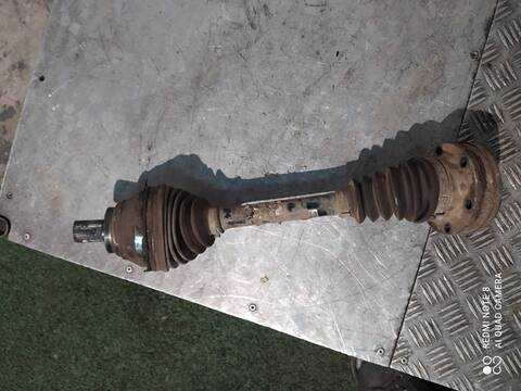 Foto 2ª: Transmision Delantera Izquierda Volkswagen Passat TRENDLINE BERLINA 140CV 103KW (2005)