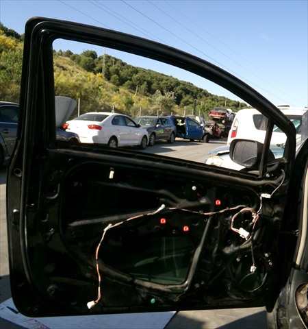 Foto 2ª: Puerta Delantera Izquierda Toyota Yaris 1.4 D 2006-2011 [1ND] (2006)