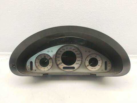 Cuadro de Instrumentos Mercedes Clase E 180 E 270 CDI 211.016) BERLINA 177CV 130KW