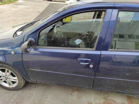 Puerta Delantera Izquierda Fiat Punto 1.9 D 188) BERLINA 188A9000