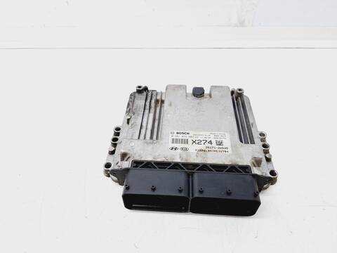 Foto 1ª: Centralita Motor ECU Kia Carens BASIC 116CV 85KW [D4FD] (2017)