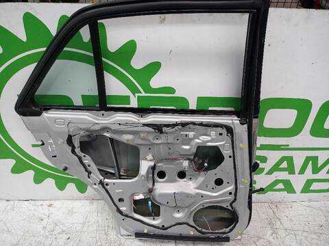 Foto 2ª: Puerta Trasera Izquierda Mazda 6 2.0 16V CAT 136CV [FS2C] (1997)