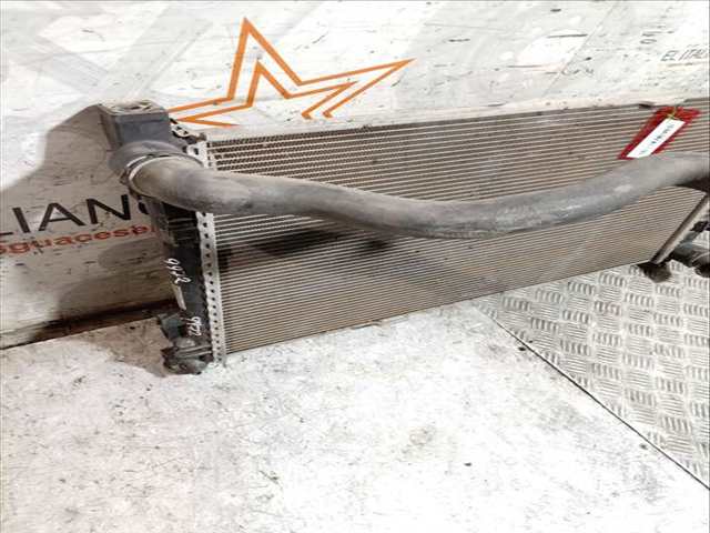 Foto 3ª: Radiador Motor Mercedes Clase C 160 C 220 CDI 203.706) COUPE 143CV 105KW [OM611962] (2003)