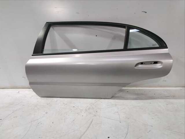 Foto 2ª: Puerta Trasera Izquierda Kia Rio 1.3 75CV 55KW [A3E] (2003)