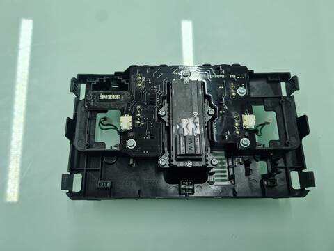 Foto 3ª: Luz Interior Volkswagen Touran ADVANCE BMT 150CV 110KW [DTSB] (2021)