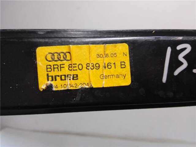 Foto 3ª: Elevalunas Eléctrico Trasero Izquierdo Audi A4 2.0 TDI 16V (103KW) [2.0 LTR. - 103 KW TDI] [BLB]