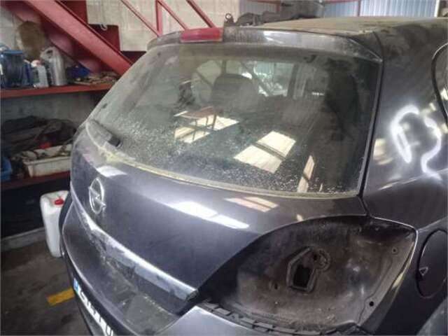Foto 2ª: Portón Opel Astra 1.9 CDTI [Z 19 DT]
