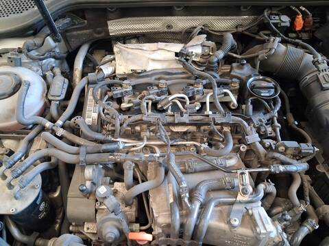 Motor Completo Volkswagen Golf 1.6 TDI 105CV 77KW