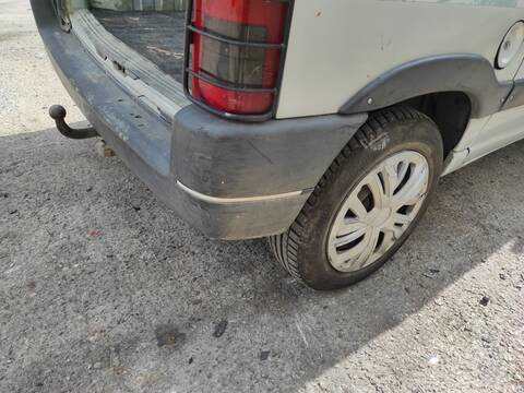 Foto 3ª: Paragolpes Trasero Peugeot Partner RHY (2005)