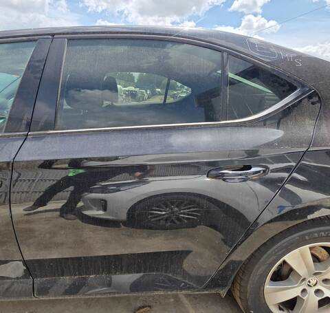 Puerta Trasera Izquierda Skoda Superb ACTIVE 150CV 110KW