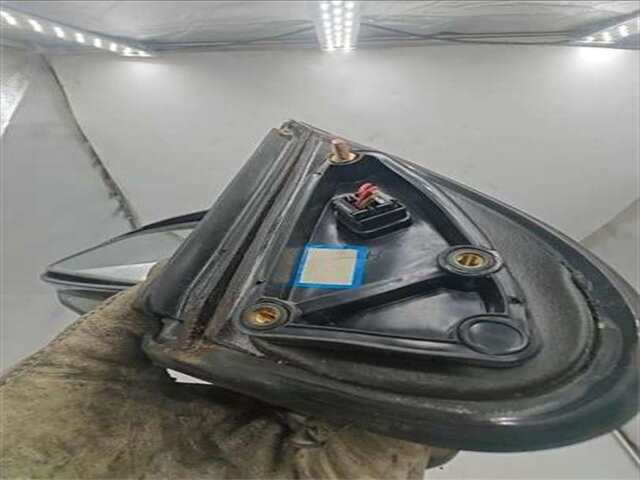 Foto 2ª: Retrovisor Izquierdo Hyundai Santa Fe 2.0 GLS CRDI [2.0 LTR. - 83 KW CRDI CAT] [D4EA]
