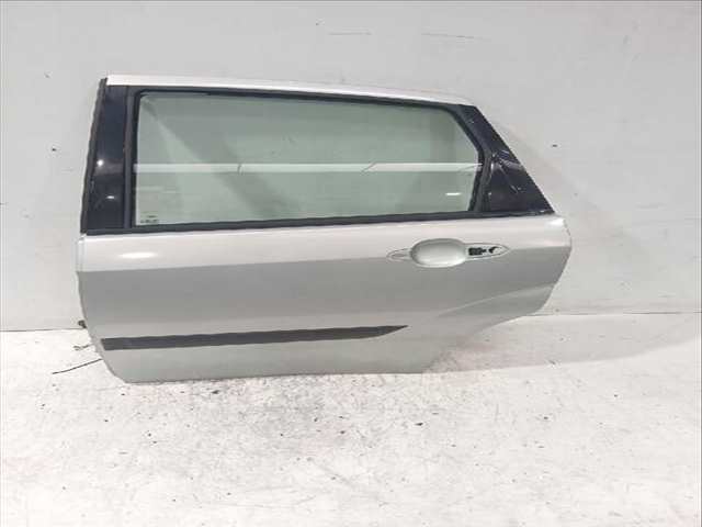 Puerta Trasera Izquierda Ford Focus 1.8 TDCI 100CV