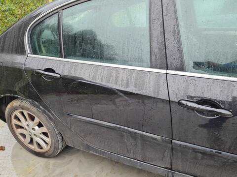 Puerta Trasera Derecha Renault Laguna III 140CV