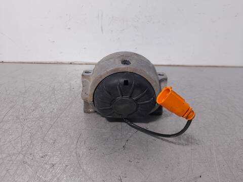 Foto 1ª: Soporte Motor Audi A4 BASICO AVANT 170CV 125KW [CAH] (2011)
