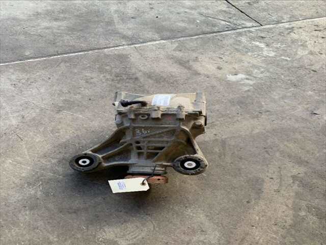 Diferencial Trasero Jaguar F Pace 2.0 TD4 4WD 179CV 0CV X761)