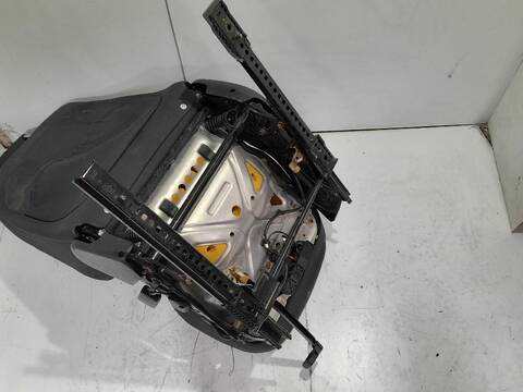 Foto 3ª: Asiento Delantero Derecho Mercedes Clase C 160 2.2 CDI CAT 143CV [D/ 611962] (2000)