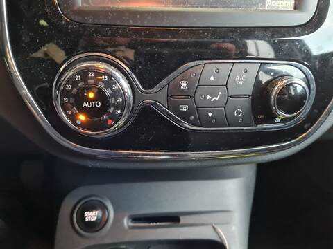 Foto 2ª: Mando Calefacción A. A. Renault Captur XMOD 110CV 81KW [K9K646] (2017)