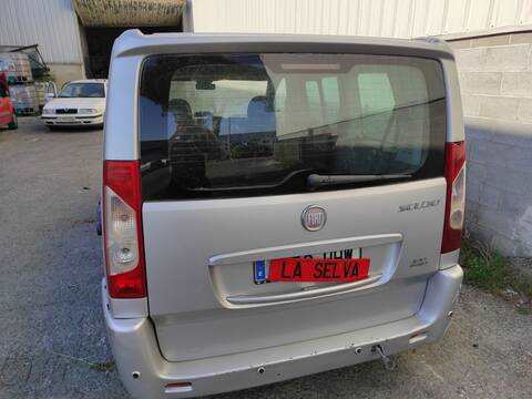 Foto 1ª: Portón Fiat Scudo 2.0 D 136CV 100KW 272) COMBI RHK (2012)