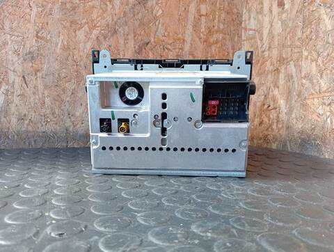 Foto 2ª: Sistema Audio Radio CD Mercedes Clase A 140 2.0 CAT 136CV (2004)