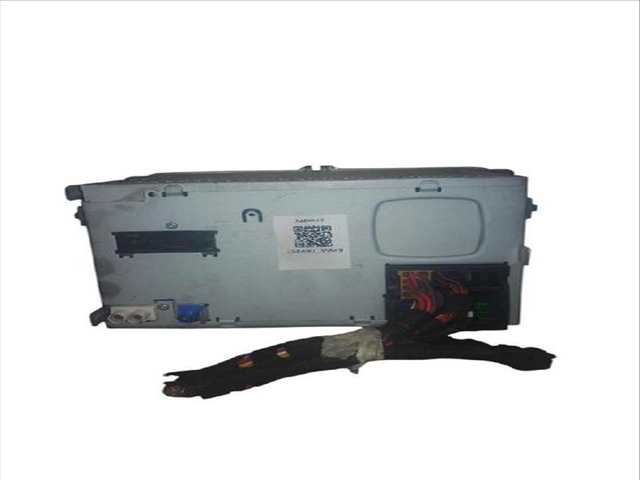 Foto 2ª: Sistema Audio Radio CD Volkswagen Tiguan 2.0 TDI 4MOTION 136CV (2007)